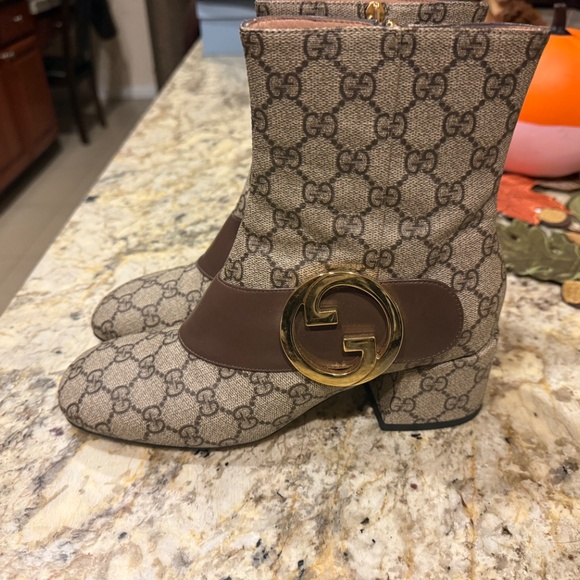 Gucci GG Canvas with Chocolate Leather and Mettalic Accents Booties 38.5 - Picture 3 of 9